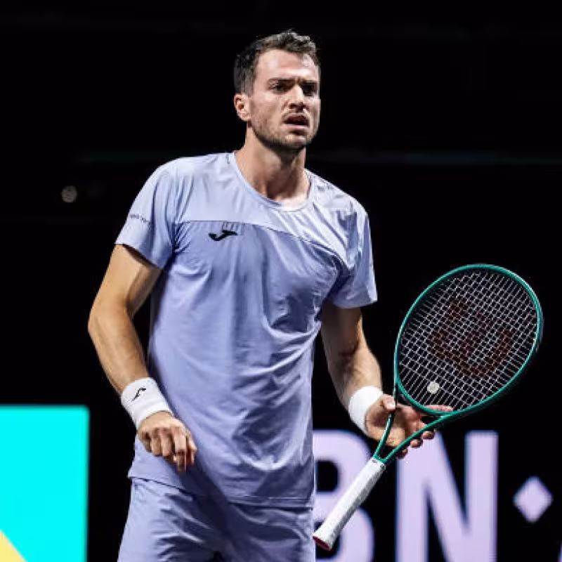 Pedro Martínez falls to Giron in Athens before heading to the Davis Cup finals. Photo: Gettyimages