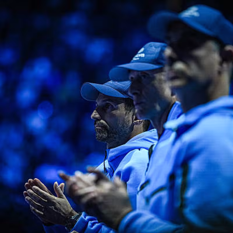 Simone Vagnozzi makes tactical changes for Sinner. Photo: gettyimages
