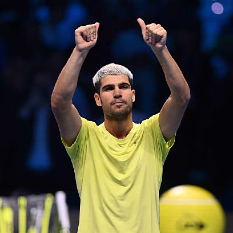 Carlos Alcaraz, schedule where to watch in ATP Finals 2025 semifinals. Photo: gettyimages.