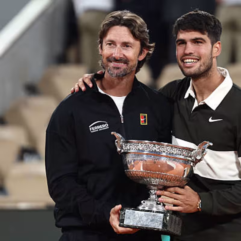 Alcaraz and Ferrero, a union that has just come to an end. Here, with the title of Roland Garros champion. Source: Getty