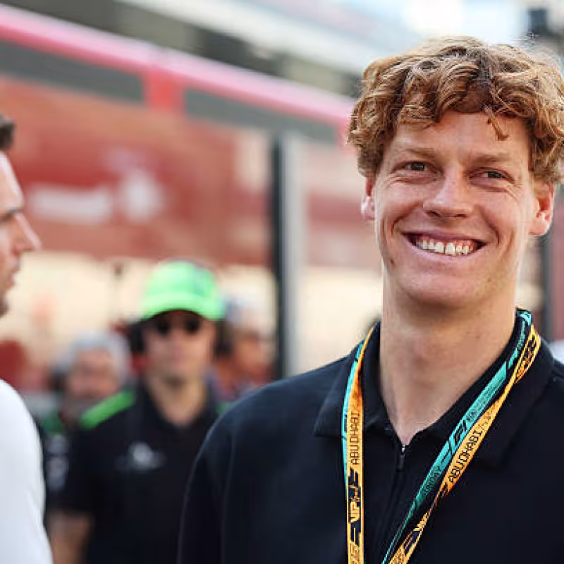 Jannik Sinner wants to add a new stroke to his arsenal... and wants to do it right away.