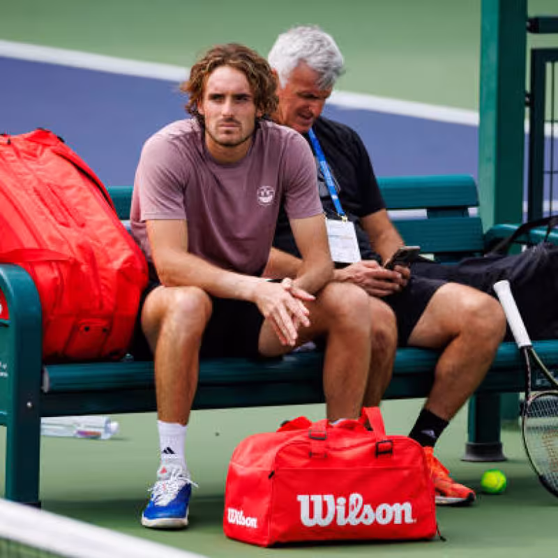 Stefanos Tsitsipas blames his father for driving the car at 210 km/h. Photo: gettyimages