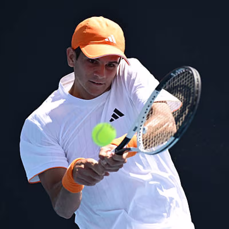 Mensik ends Jódar's dream at the Australian Open.