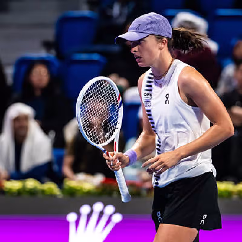 Swiatek survived in Doha after a rough start.