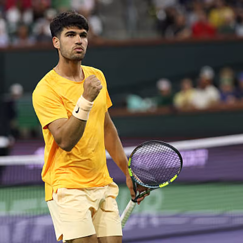 Alcaraz equals Nadal and Djokovic and becomes the youngest tennis player to reach five consecutive semifinals in Indian Wells. Photo: Gettyimages.