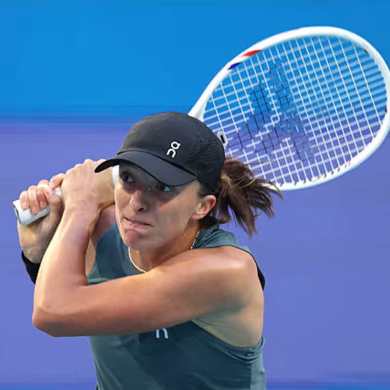 Iga Swiatek continues in free fall during this Miami Open.