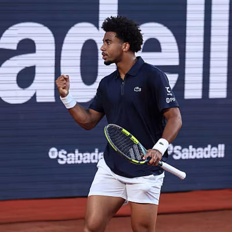 Son of desarbola Musetti and advances to semifinals in Barcelona