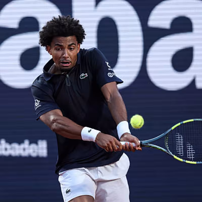 "Son, winner in the nighttime session of the Barcelona Open."