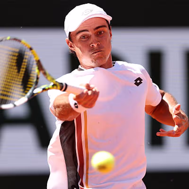 Bombshell: Medvedev crashes out against Walton in his debut at Roland Garros