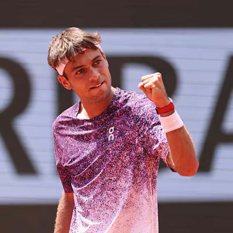 "And what if the dark horse is Cobolli? He dominates Tien and is already in the Roland Garros 2026 round of 16." Photo: Getty Images