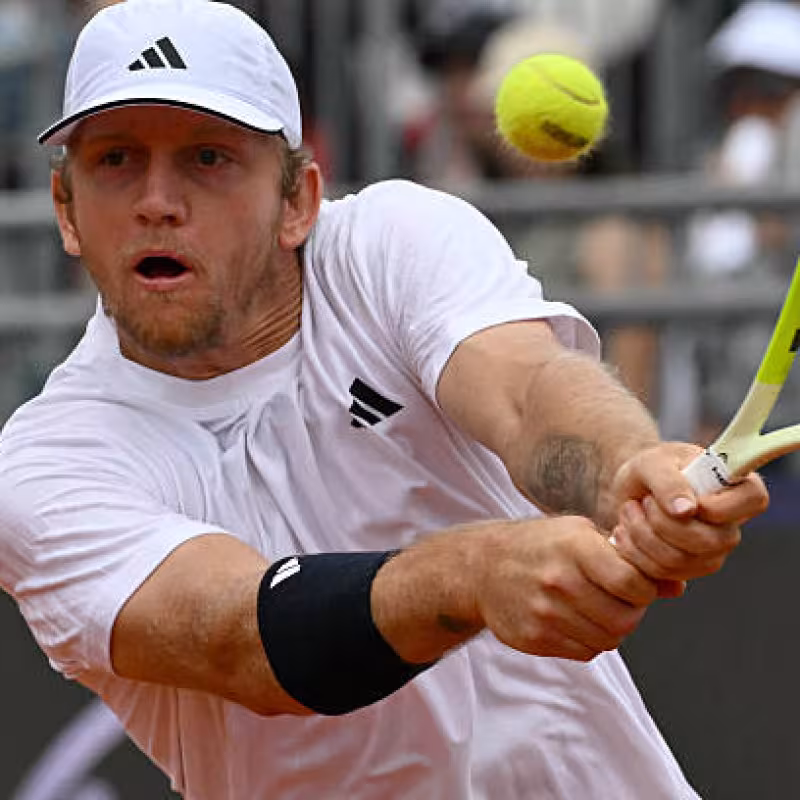 Davidovich debuts with victory in Hamburg against Moutet