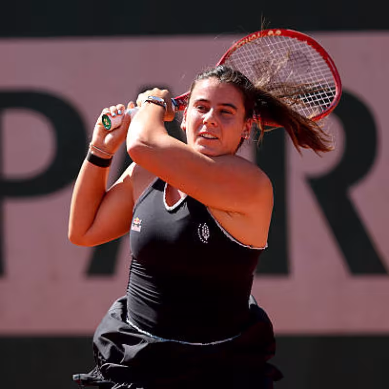 Emma Navarro talks about her mental health issues in recent months