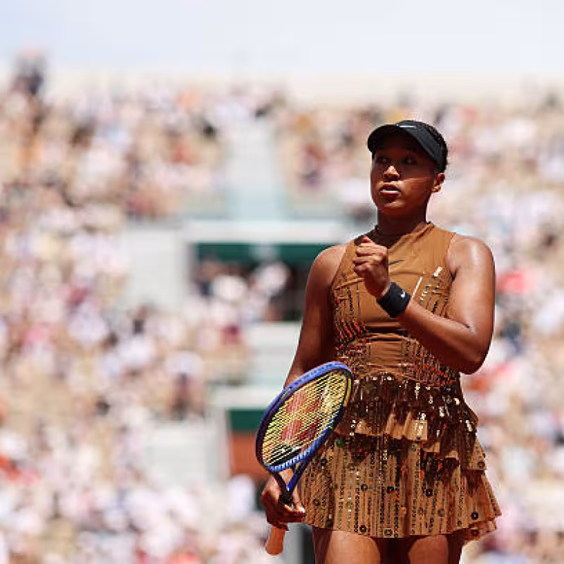 Osaka revives in Paris, stops Jovic's audacity, and signs her best result at Roland Garros. Photo: Gettyimages
