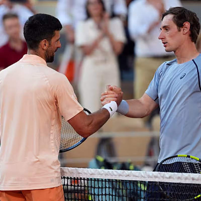 Royer attacks Djokovic after being defeated at Roland Garros.