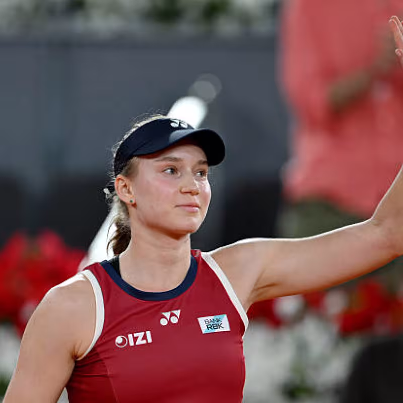 Rybakina crushes Sakkari in her debut at the WTA Rome