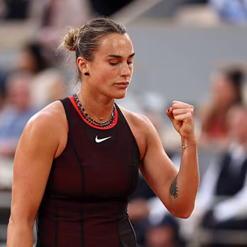 "Sabalenka is too much for Osaka at Roland Garros"