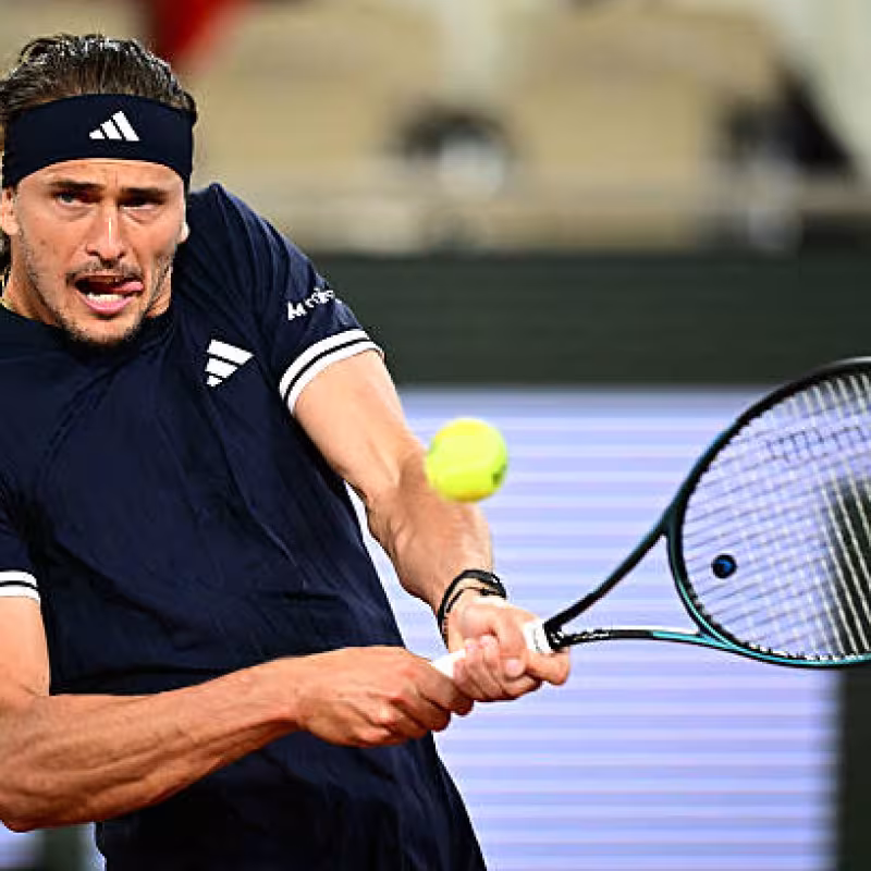 Zverev gives an exhibition against Jódar and advances to Roland Garros semifinals. Source: Getty Images