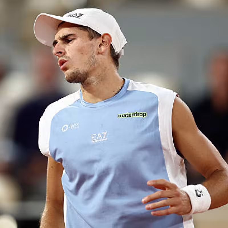Arnaldi explains his withdrawal from Roland Garros: "I woke up at 1 a.m. and started vomiting." Source: Getty