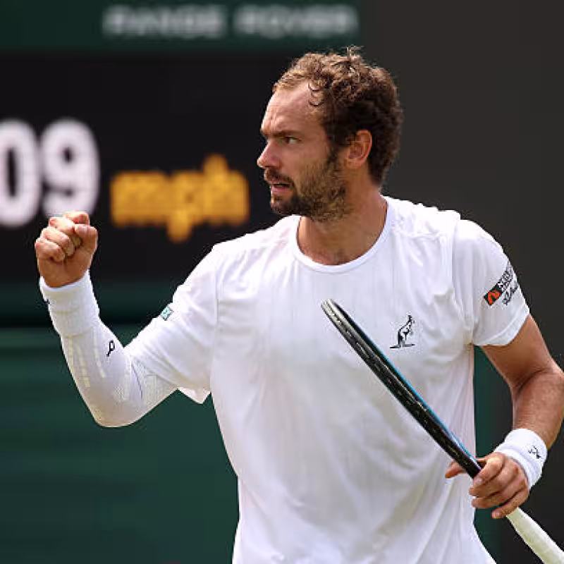 Safiullin prosegue dolce e elimina Fonseca da Wimbledon. Fonte: Getty Images.