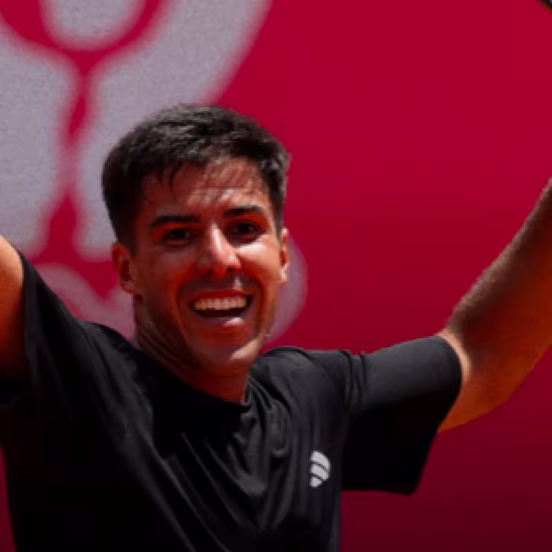 The world #427, Tiago Torres, signs the surprise of the day in Estoril. Source: Getty