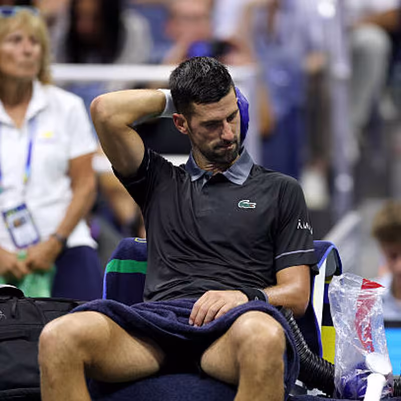 Les larmes de Djokovic avant d'être éliminé de l'US Open. Source : Getty Images.