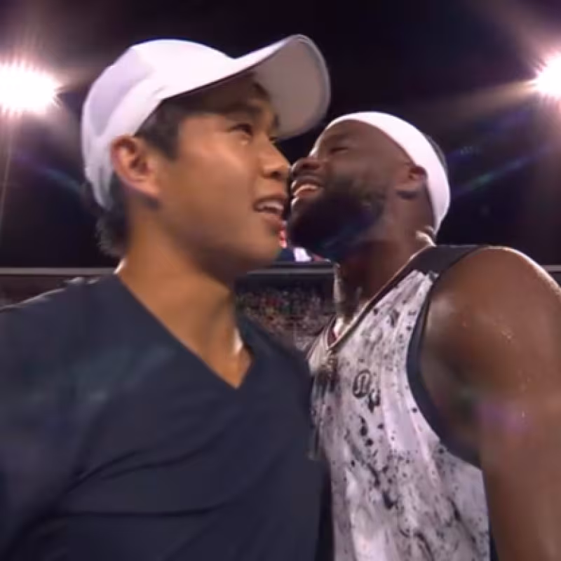 Lerner Tien 'acusa' a Tiafoe tras perder con él en Cincinnati: "¡Tú no estás lesionado, tío!". Fuente: TenisTV