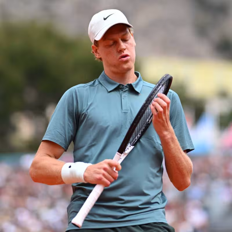 Sinner preocupa a un mes del US Open