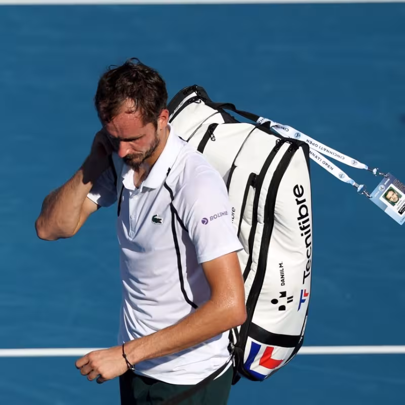 Medvedev is not satisfied with the round of 16: "If I'm happy with the fourth round, I might as well quit tennis." Source: Getty