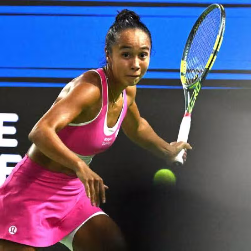 Leylah Fernandez se impone a Gibson y reina en Singapur. Foto: Gettyimages