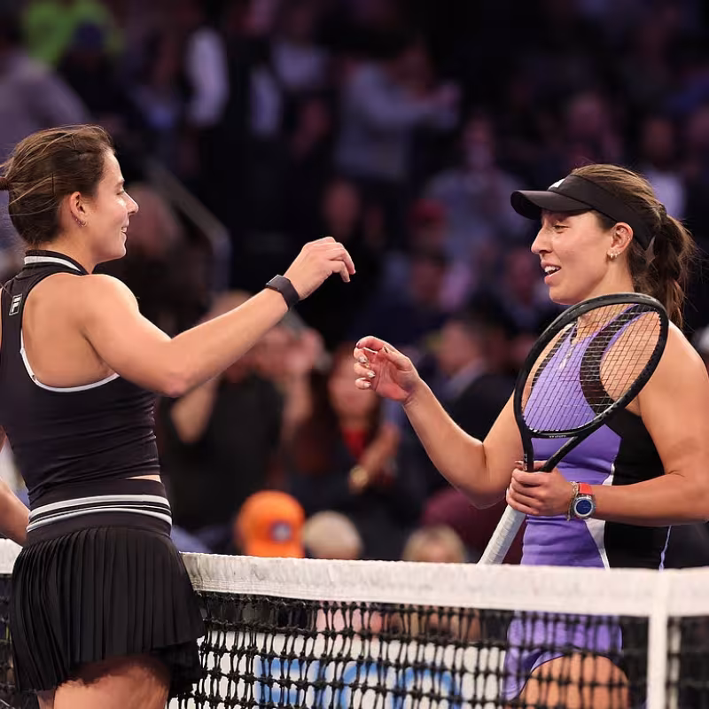 Pegula-Navarro: la partita da 15 miliardi di dollari