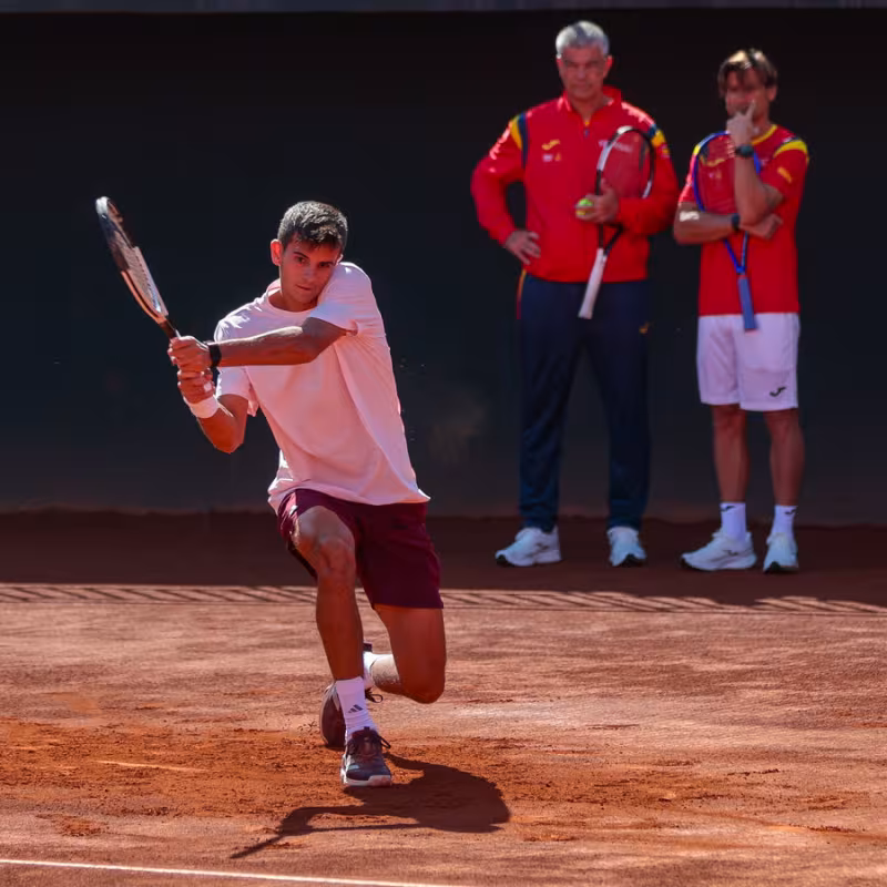 Rafael Jódar, con la squadra spagnola di Coppa Davis. Foto: Tennis Spagna