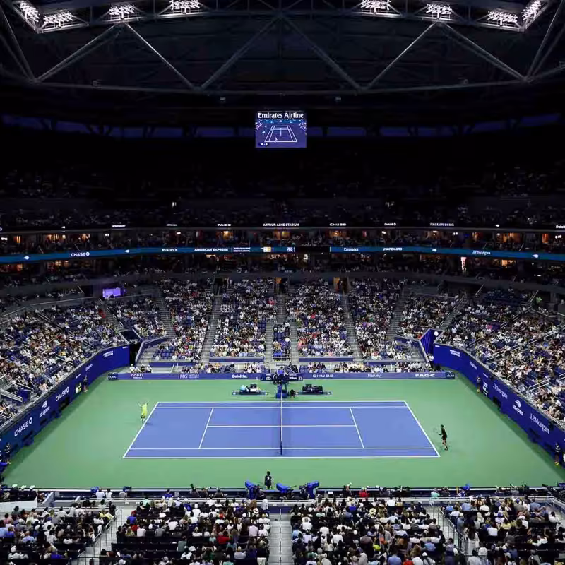 Les séances nocturnes suscitent à nouveau la polémique à l'US Open.