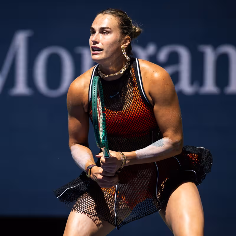 Un journaliste se dispute avec Sabalenka : "Tu crois qu'elle n'était pas concentrée sur le tennis ?". Source : Getty Images.