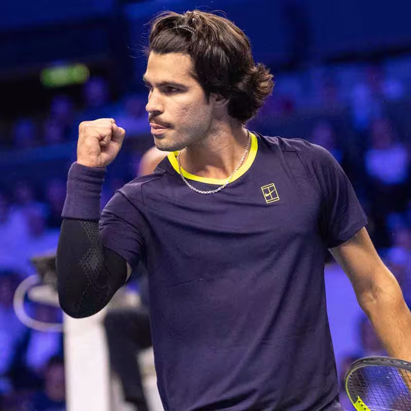 Alcaraz soffre, si diverte e si qualifica per le semifinali di Vienna. Foto: Gettyimages