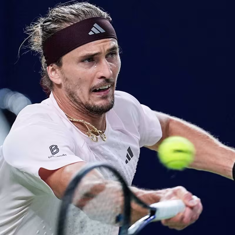 Alexander Zverev against Bublik in Shanghai. Photo: Getty Images