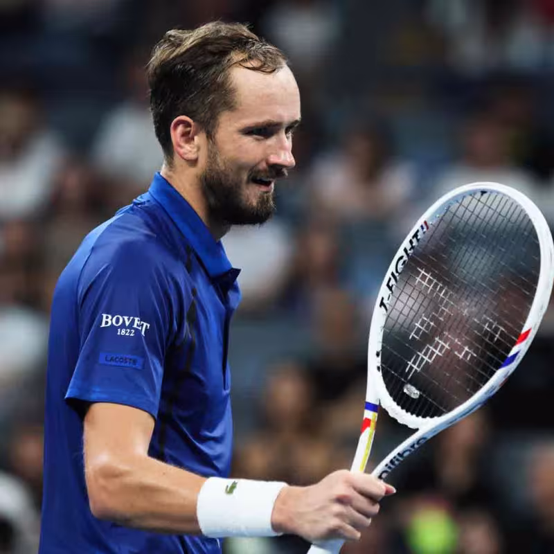 Medvedev non nasconde la sua opinione su Djokovic: "È pazzo perché è già vecchio". Foto: Gettyimages