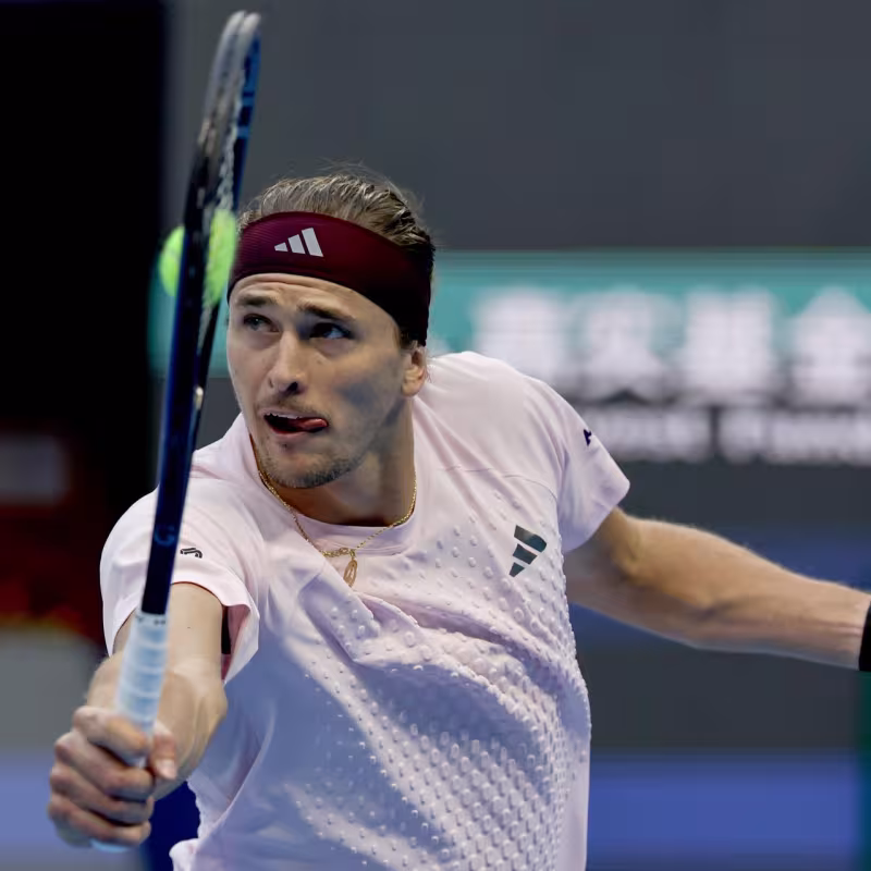 La derrota de Zverev contra Djokovic da vida a Sinner por el número uno. Foto: Gettyimages